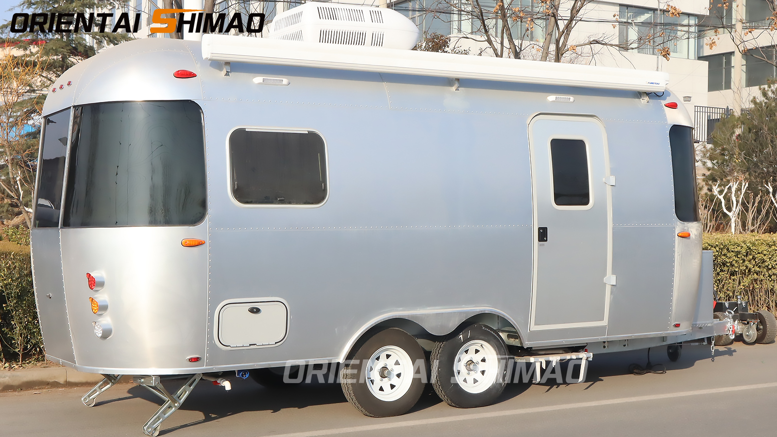 تریلر RV-بدنه کوچک، فضای بزرگ.
