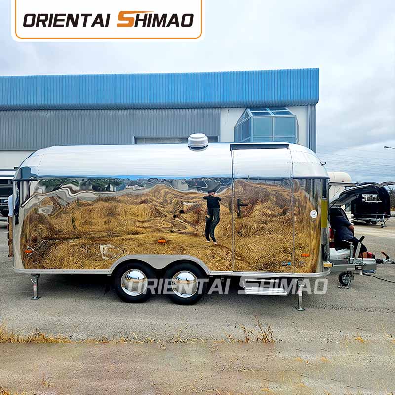 یک تریلر، دو قاره! تایرهای دارای گواهی دوگانه Qingfeng بازارهای جهانی را باز می کنند